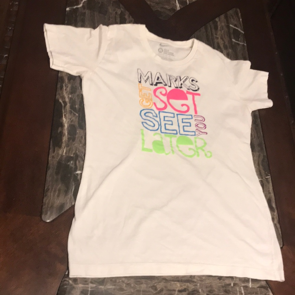 Nike XL Slim Fit Tee - Picture 4 of 5